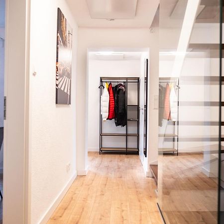 Klassen Apartments! Stadtnahes Ferienhaus* Mit Terrasse In Aulendorf * Fuer 6-8 Personen ภายนอก รูปภาพ