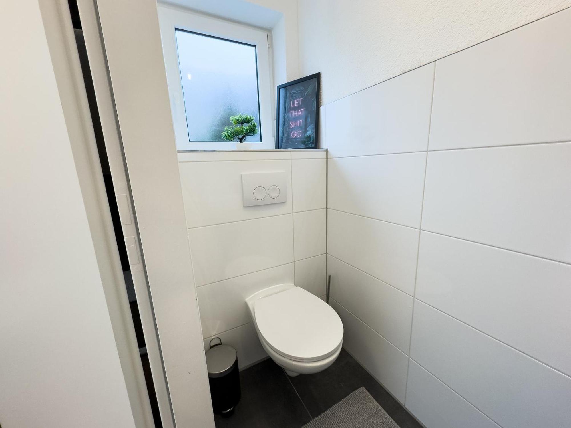 Klassen Apartments! Stadtnahes Ferienhaus* Mit Terrasse In Aulendorf * Fuer 6-8 Personen ภายนอก รูปภาพ